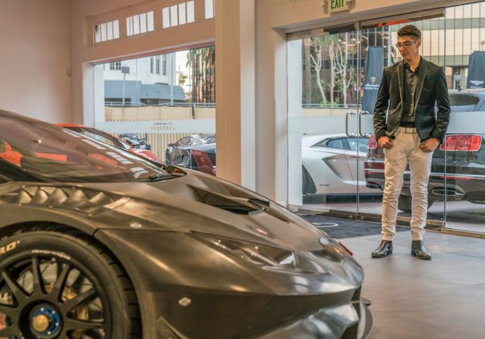 Первым владельцем гоночного Lamborghini Huracan в США стал 14-летний школьник - Фото 1