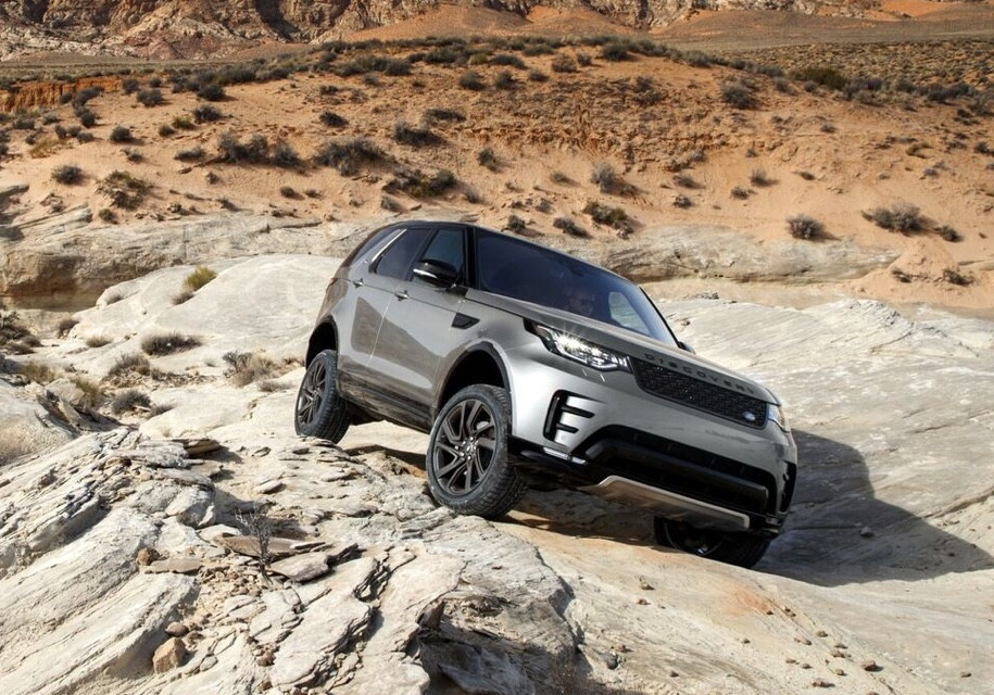 Land Rover нового покоління зможе їздити бездоріжжям на автопілоті - Фото 1