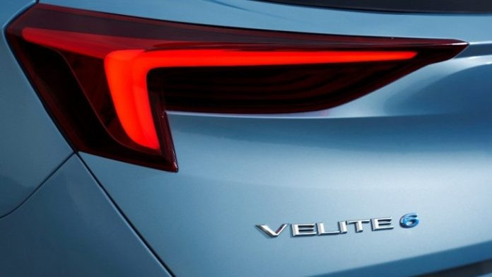 Buick анонсував новий хетчбек Velite 6 - Фото 1