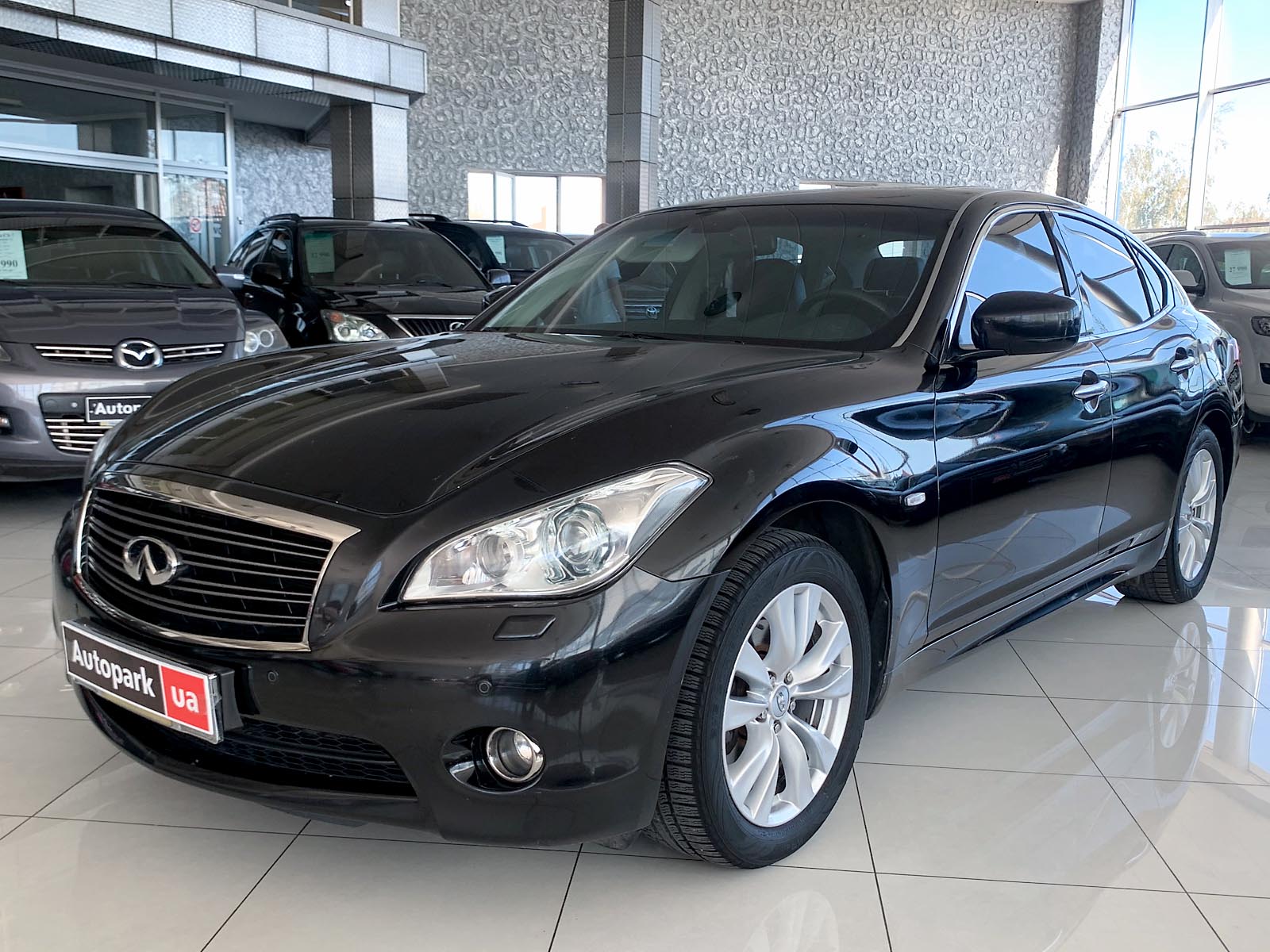 Купить Infiniti M25 2010 Одесса. Продажа авто с пробегом на autopark.ua