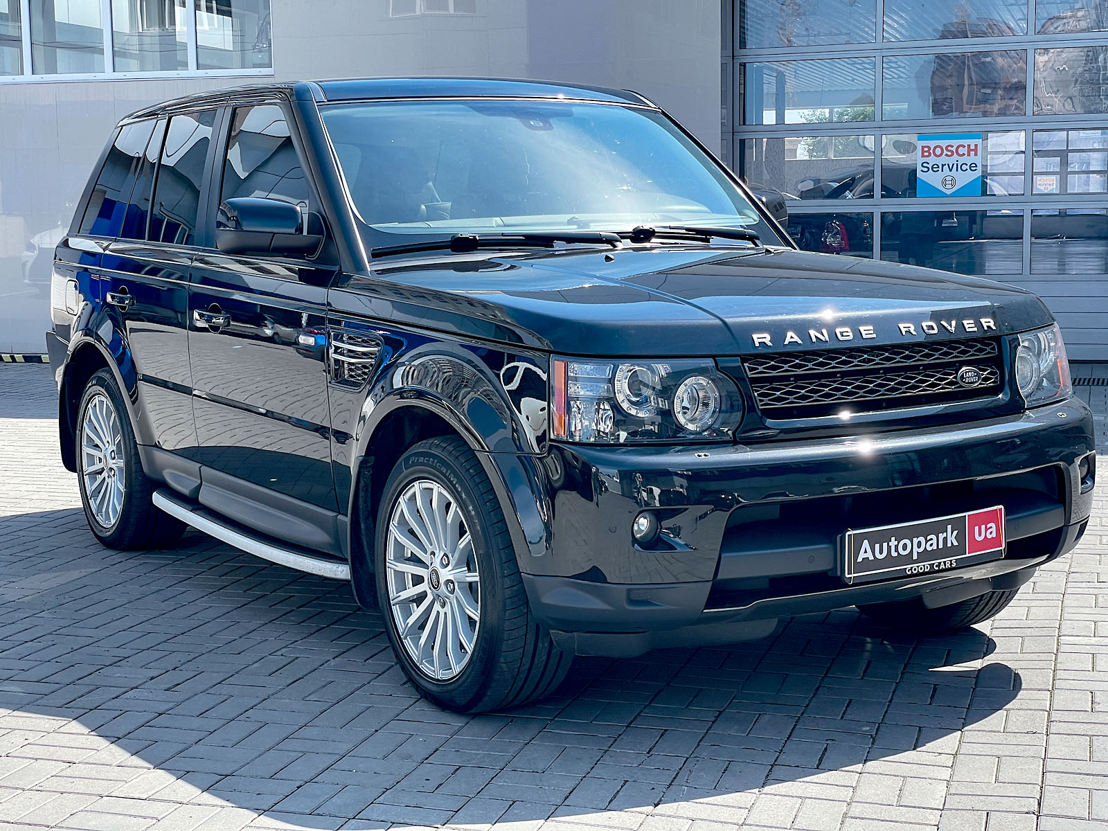 Range rover последний выпуск