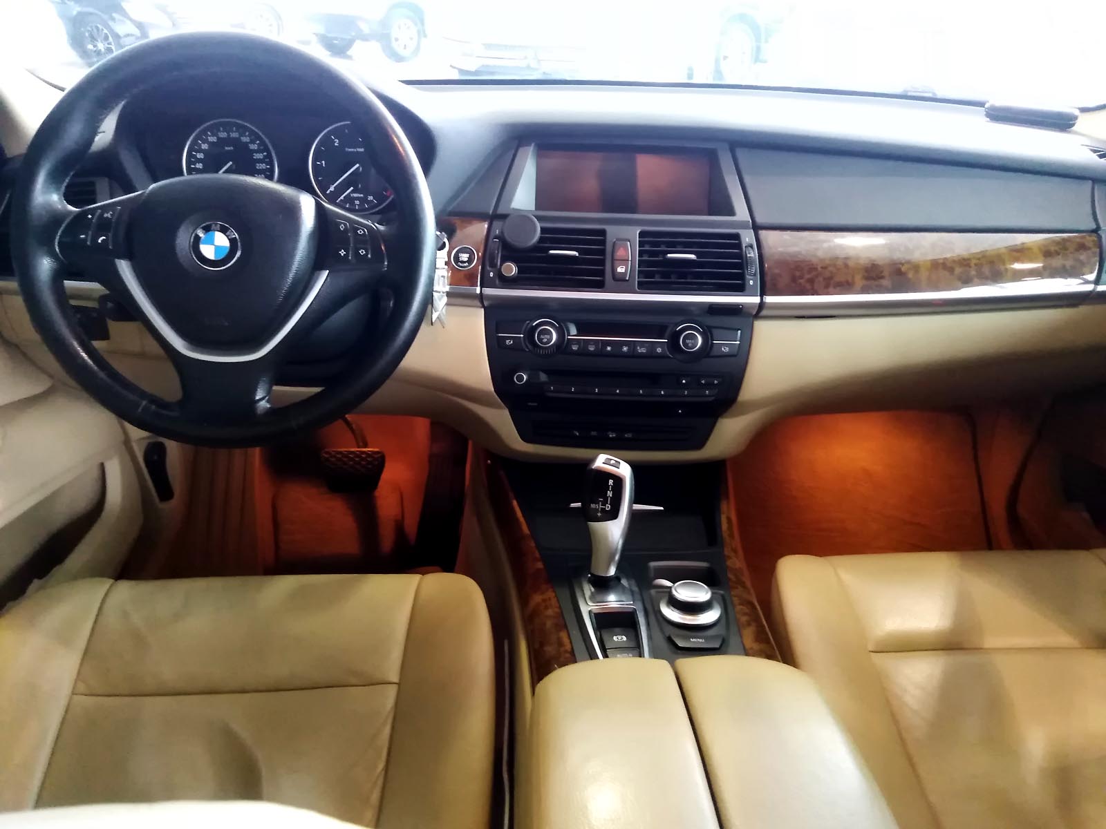 BMW X5 - Фото 14