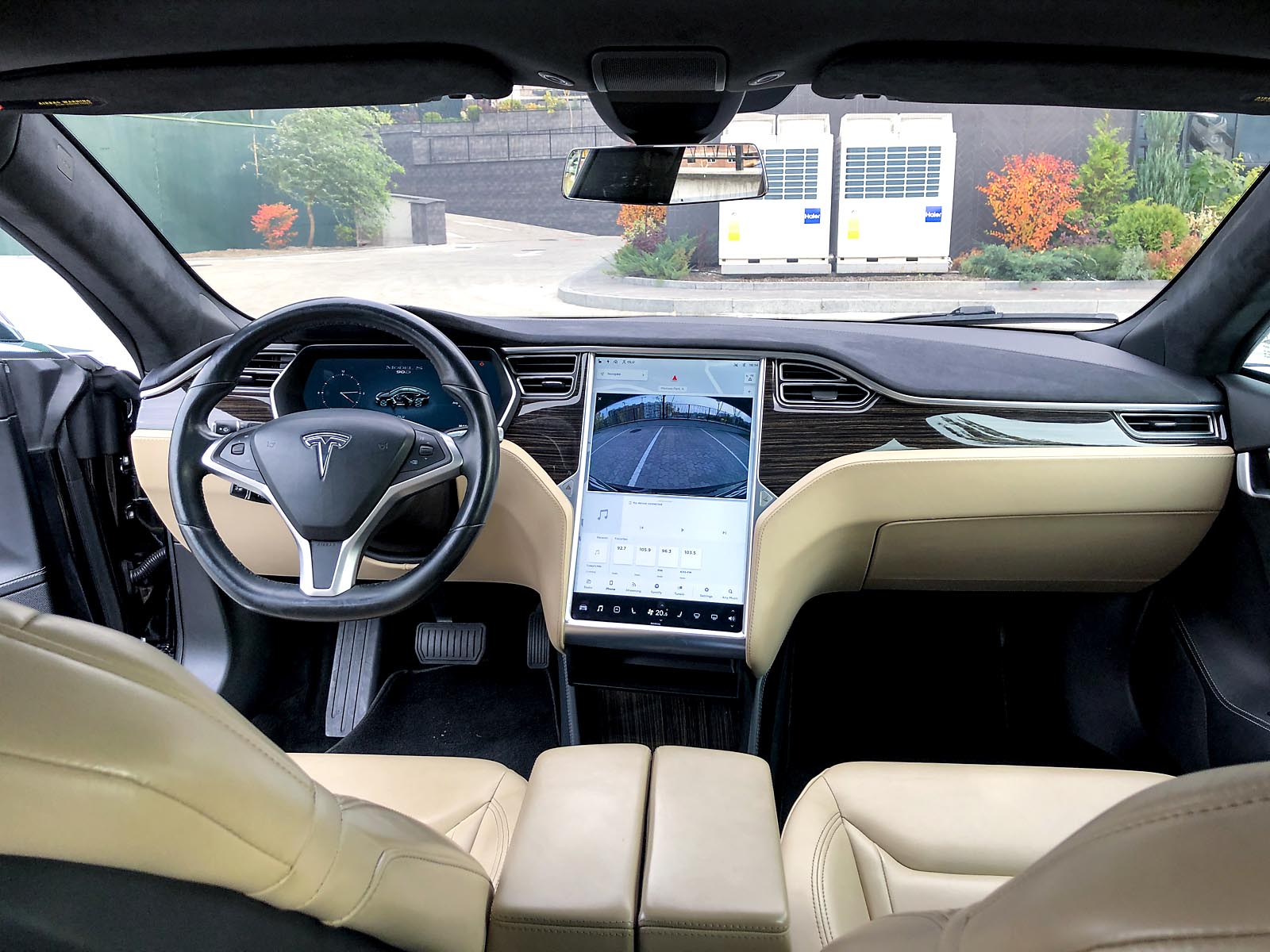 Tesla Model S - Фото 24