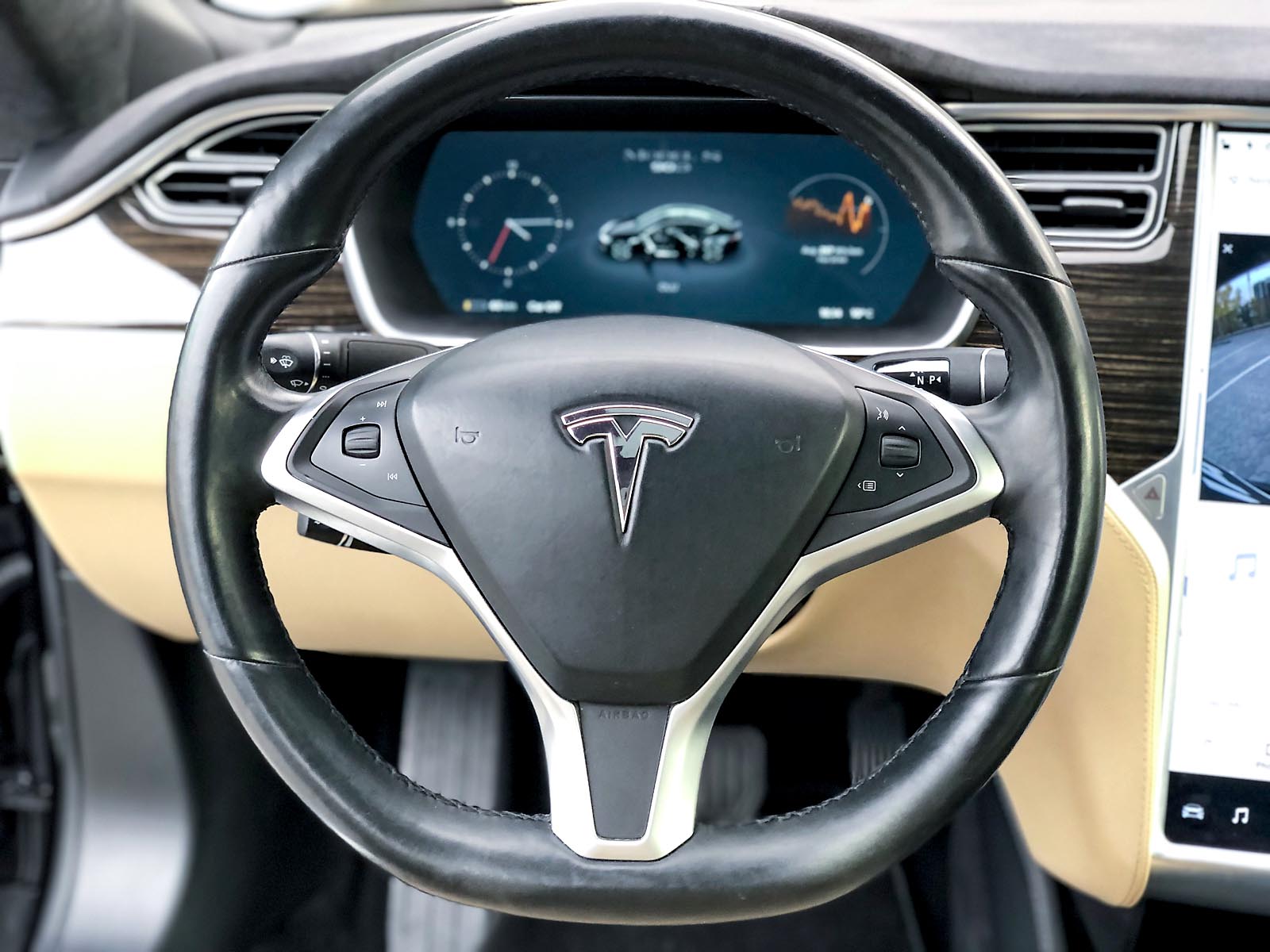 Tesla Model S - Фото 27