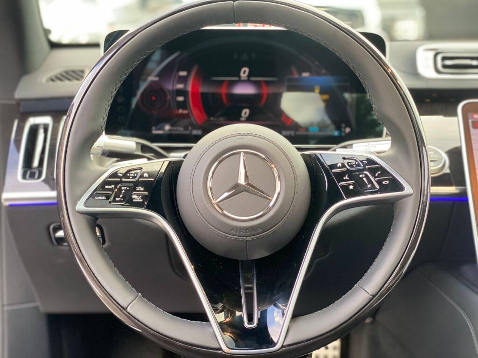 Mercedes-Benz S 580 - Фото 12