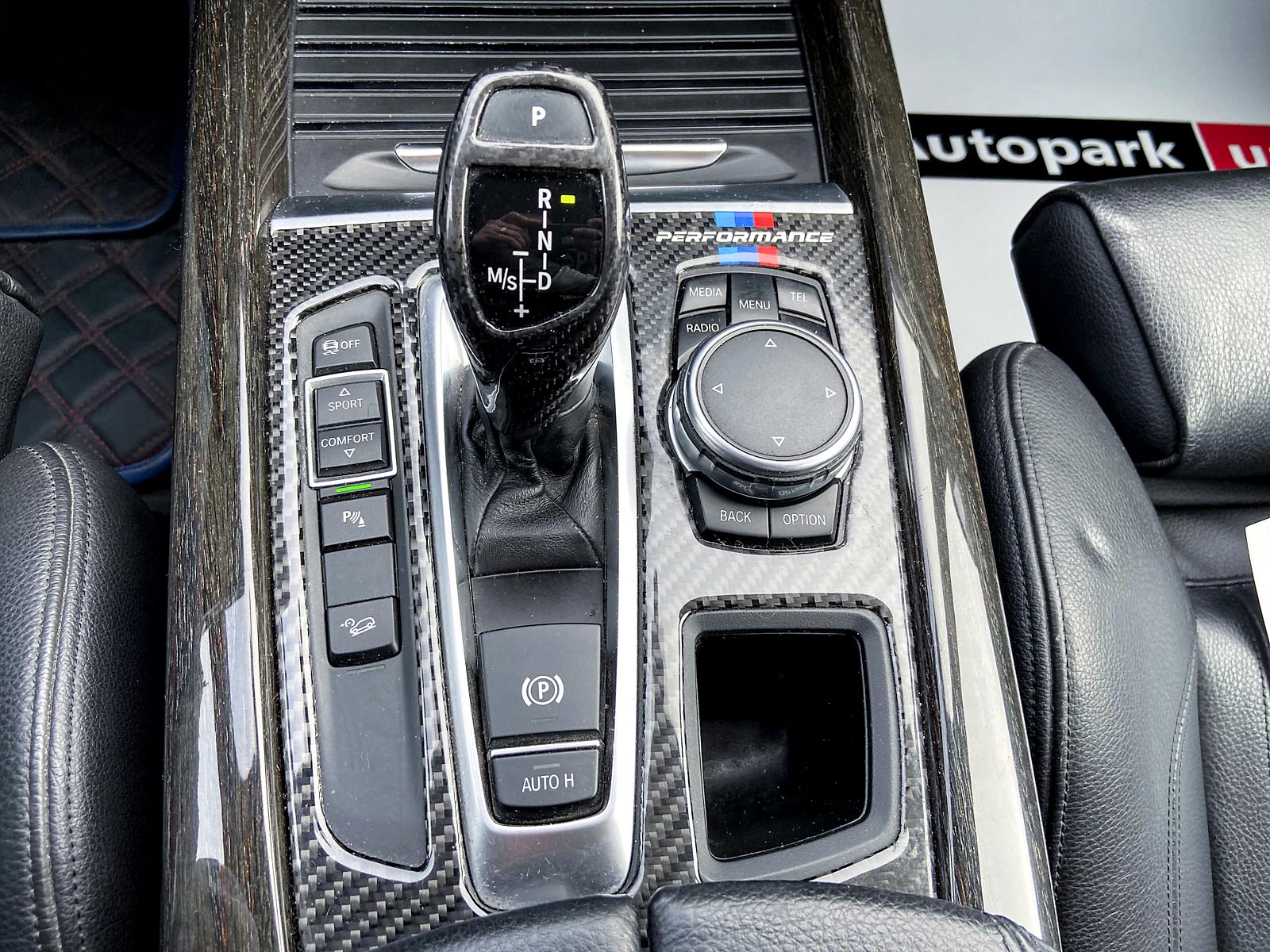 BMW X5 - Фото 29