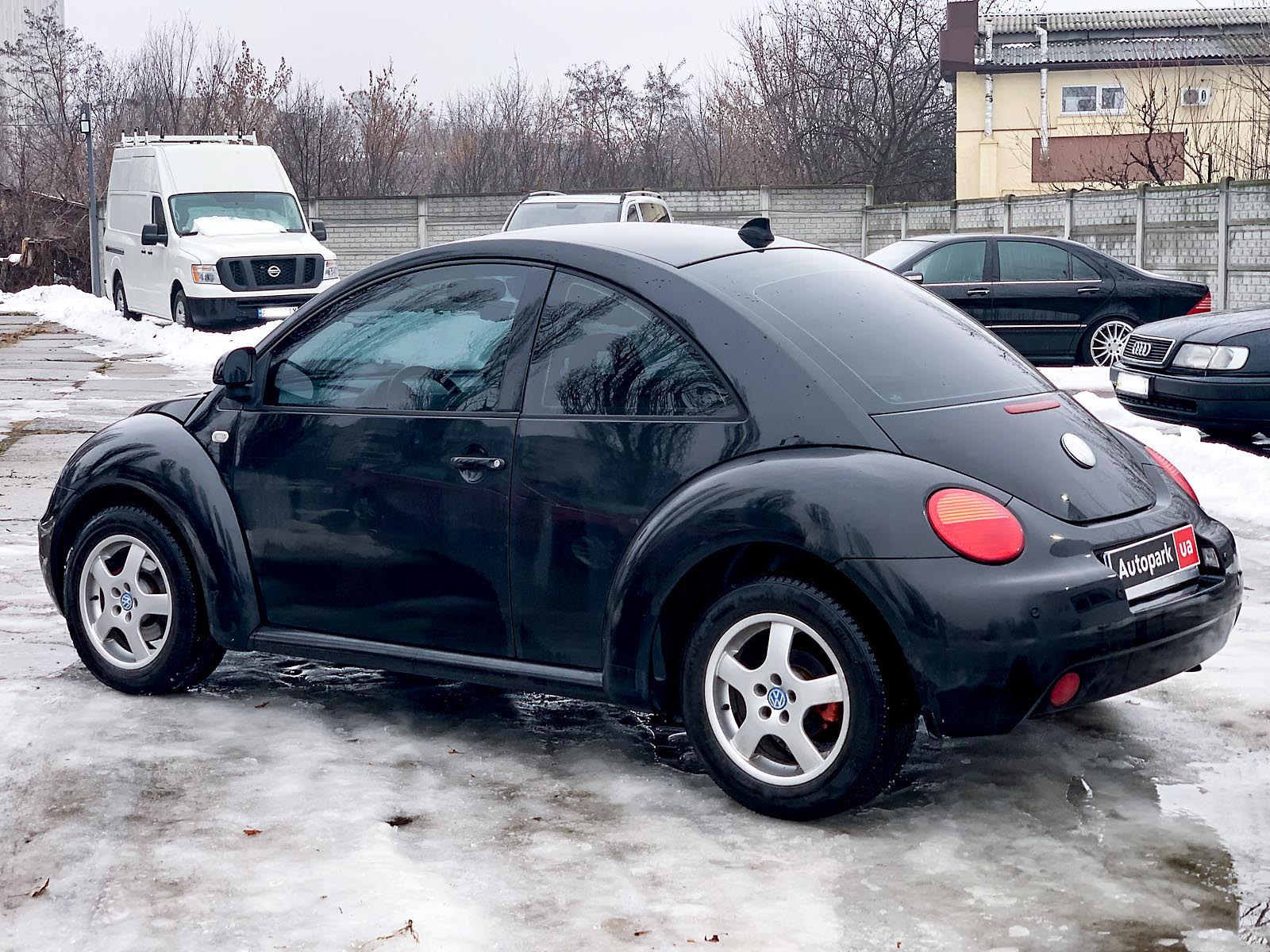 Volkswagen Beetle - Фото 9