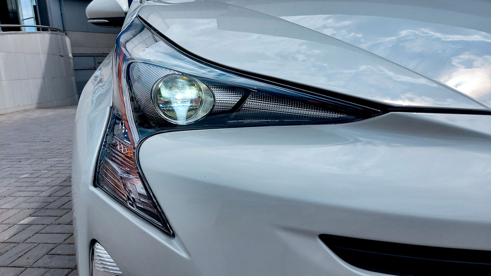 Toyota Prius - Фото 11