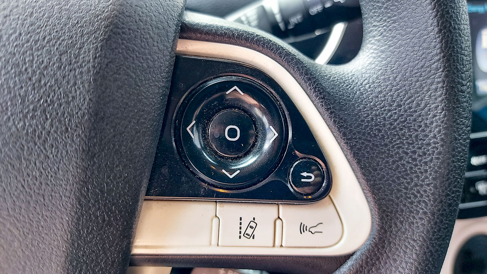 Toyota Prius - Фото 27