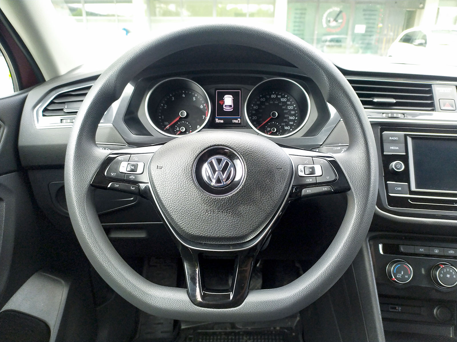 Volkswagen Tiguan - Фото 41