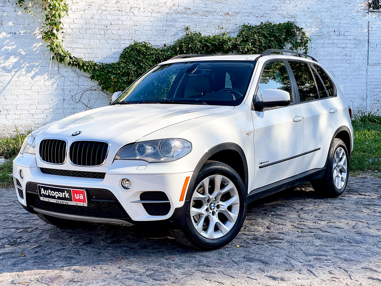 Автомобили BMW X7 купить в Украине, цена на б/у автомобили BMW X7 
