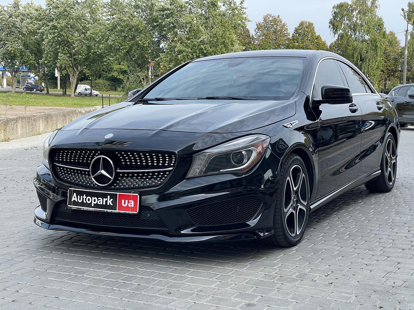 Mercedes-Benz CLA 250 2014 Код товара: 39761 купить в Украине, Автомобили  Mercedes-Benz CLA 250 цена на транспортные средства в сети автосалонов,  продажа подержанных авто в Autopark