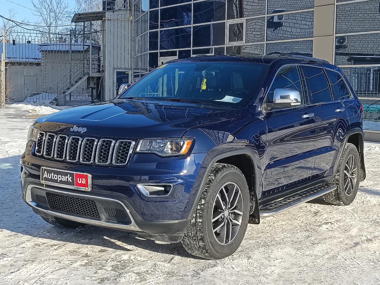 Автомобили Jeep Grand Cherokee купить в Украине, цена на б/у автомобили  Jeep Grand Cherokee в наличии, продажа подержанных авто в Autopark