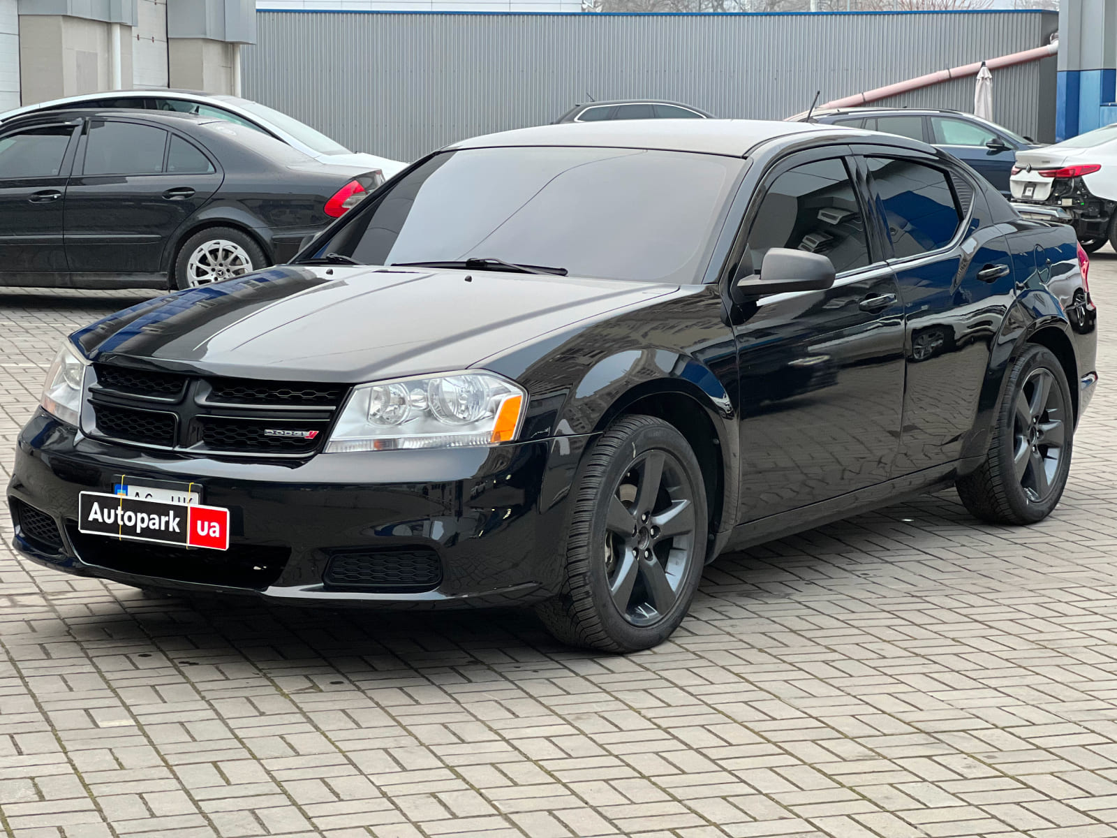 Автомобили Dodge купить в Украине, цена на б/у автомобили Dodge в наличии,  продажа подержанных авто в Autopark