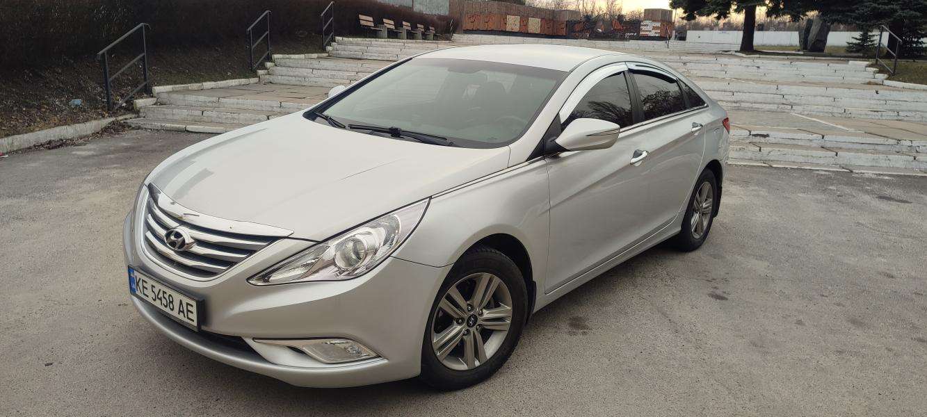 Hyundai Sonata