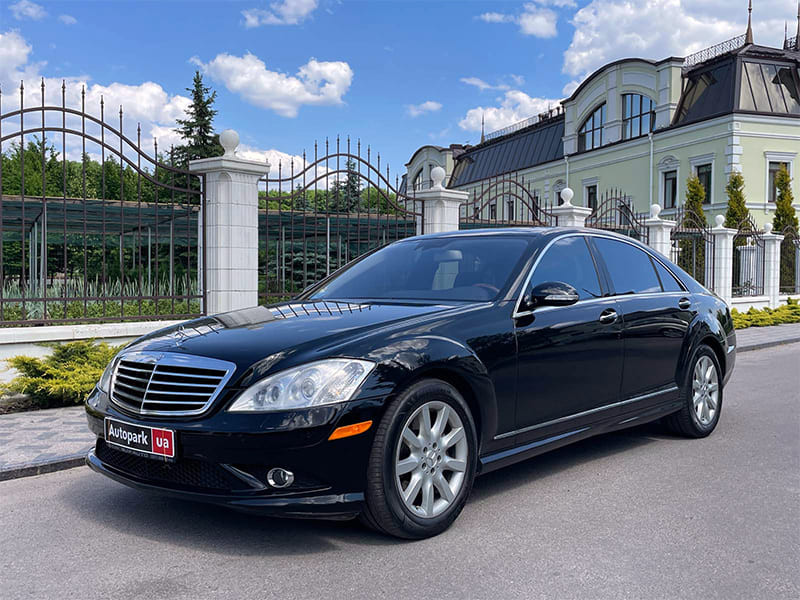 Mercedes-Benz S-Class фото