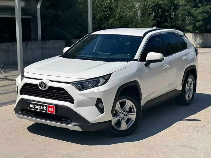 Toyota RAV4 фото