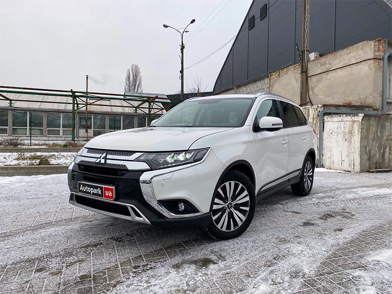 Mitsubishi Outlander купить