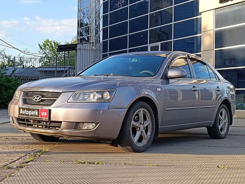 Hyundai Sonata 2005 фото