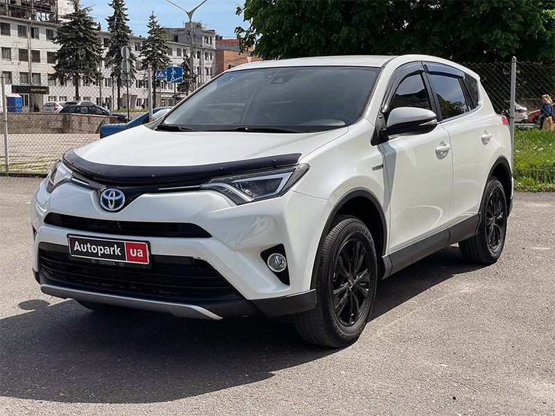 Toyota RAV4 фото