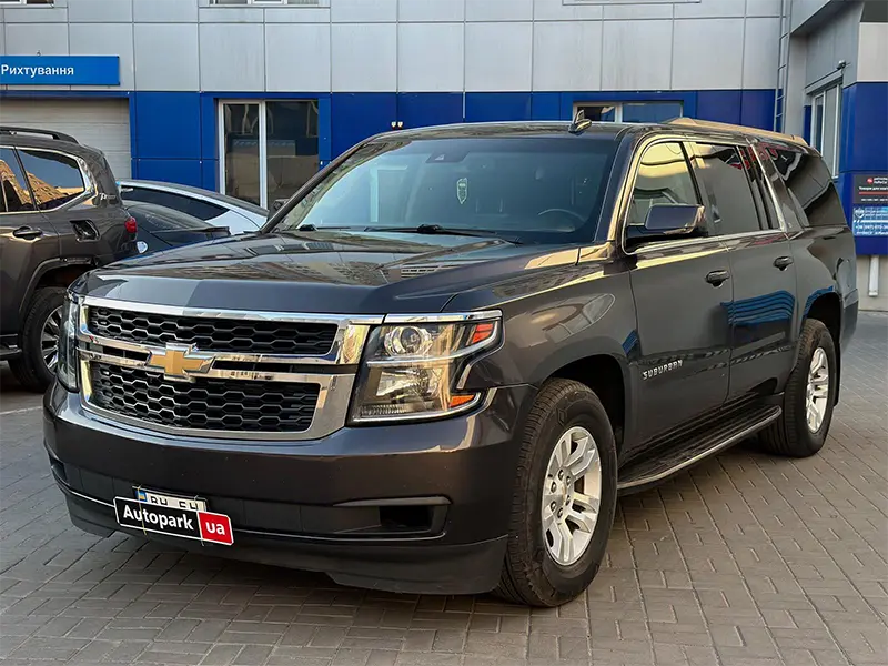 Chevrolet Suburban фото